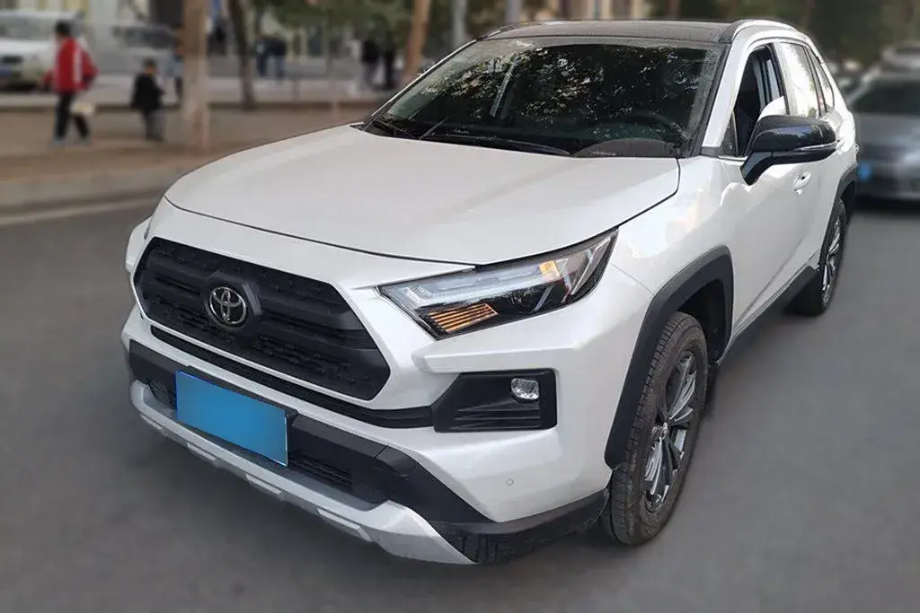 2023 Toyota RAV4 2.0L 171HP L4 CVT