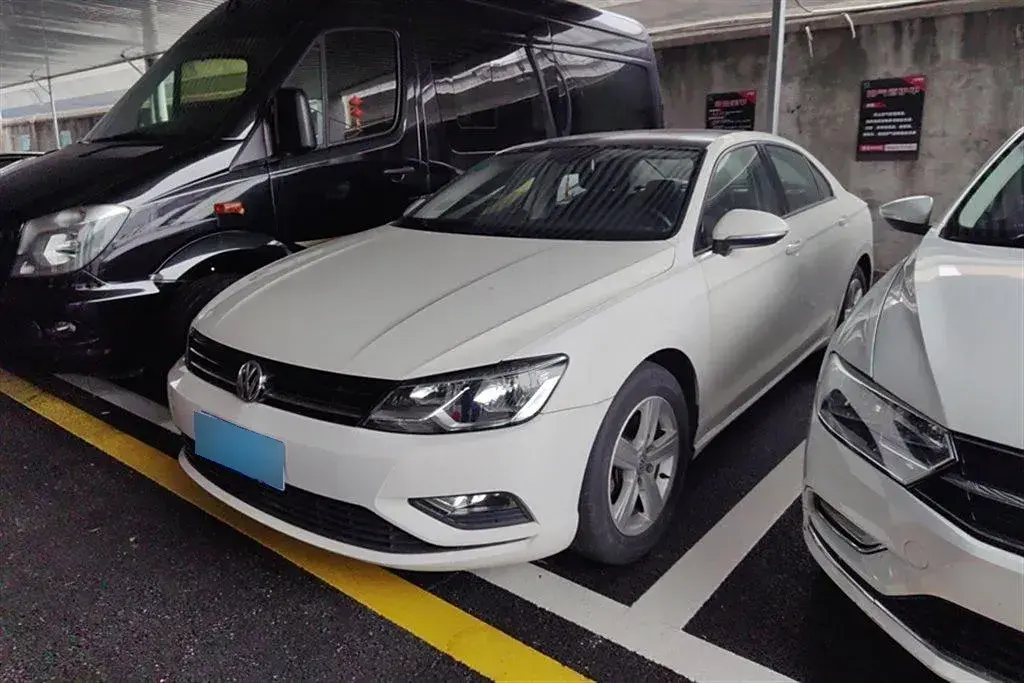 2018 Volkswagen Lamando 1.4T 131HP L4 7DCT