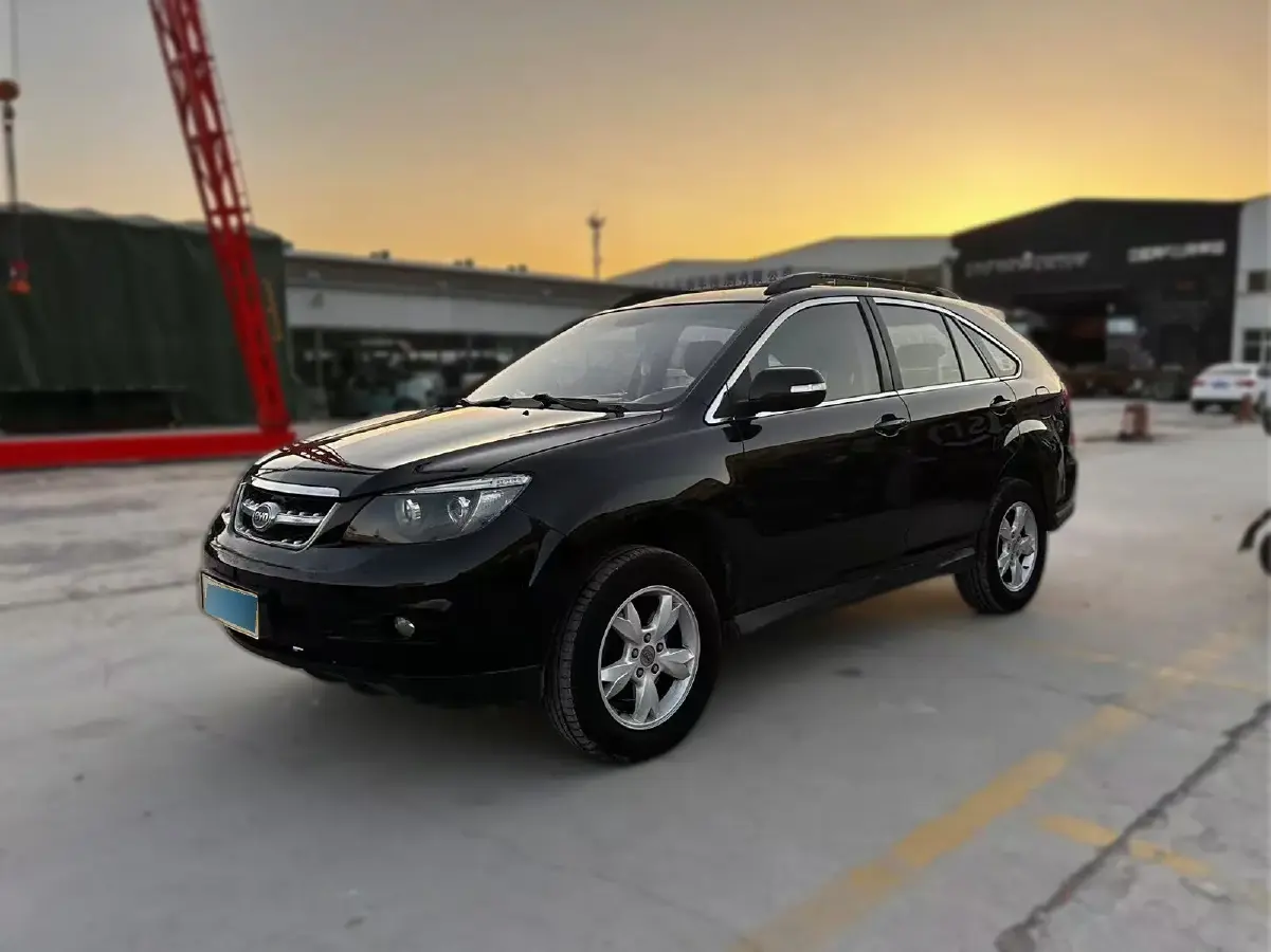 2014 BYD S6 2.0L 140HP L4 5MT