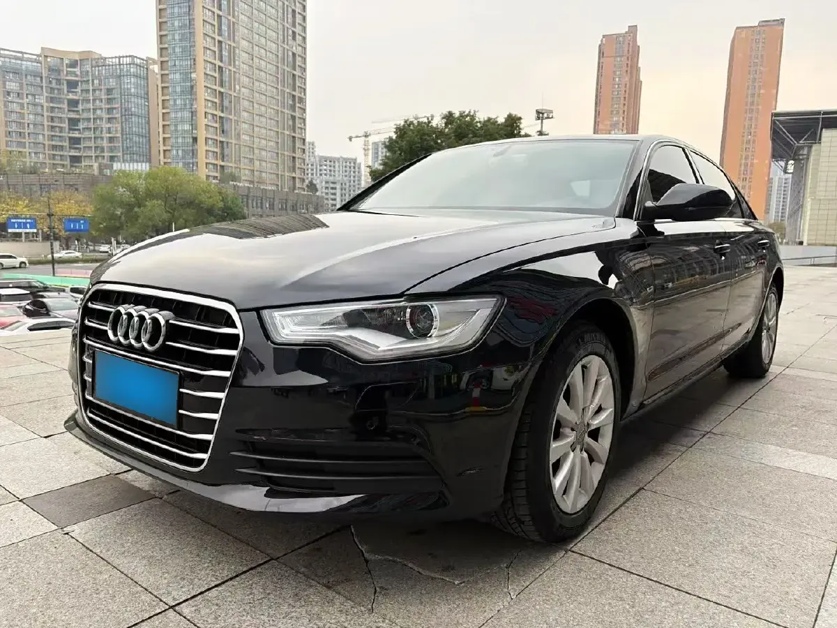 2012 Audi A6L 2.0T 180HP L4 CVT