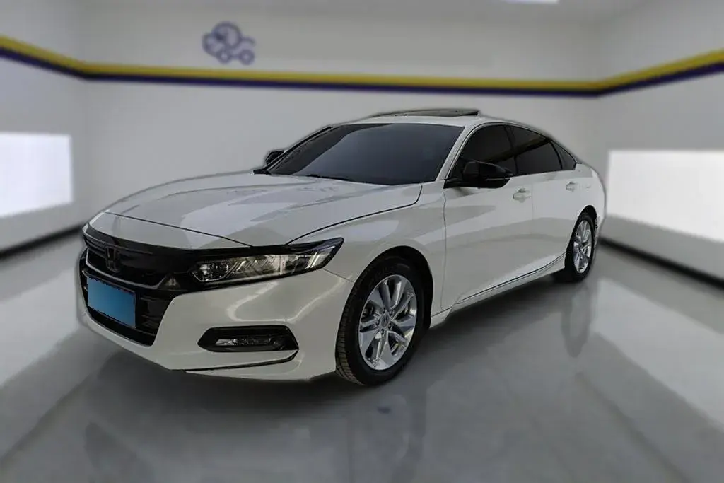 2018 Honda Accord 1.5T 194HP L4 CVT