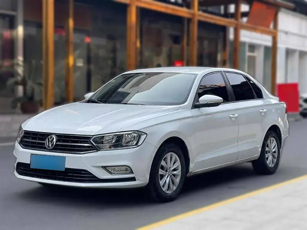 2017 Volkswagen Bora 1.6L 110HP L4 6AT
