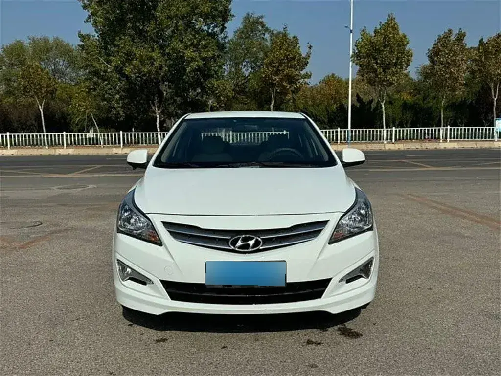 2016 Hyundai Reina 1.4L 107HP L4 4AT