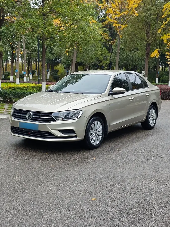 2019 Volkswagen Bora 1.5L 112HP L4 5MT