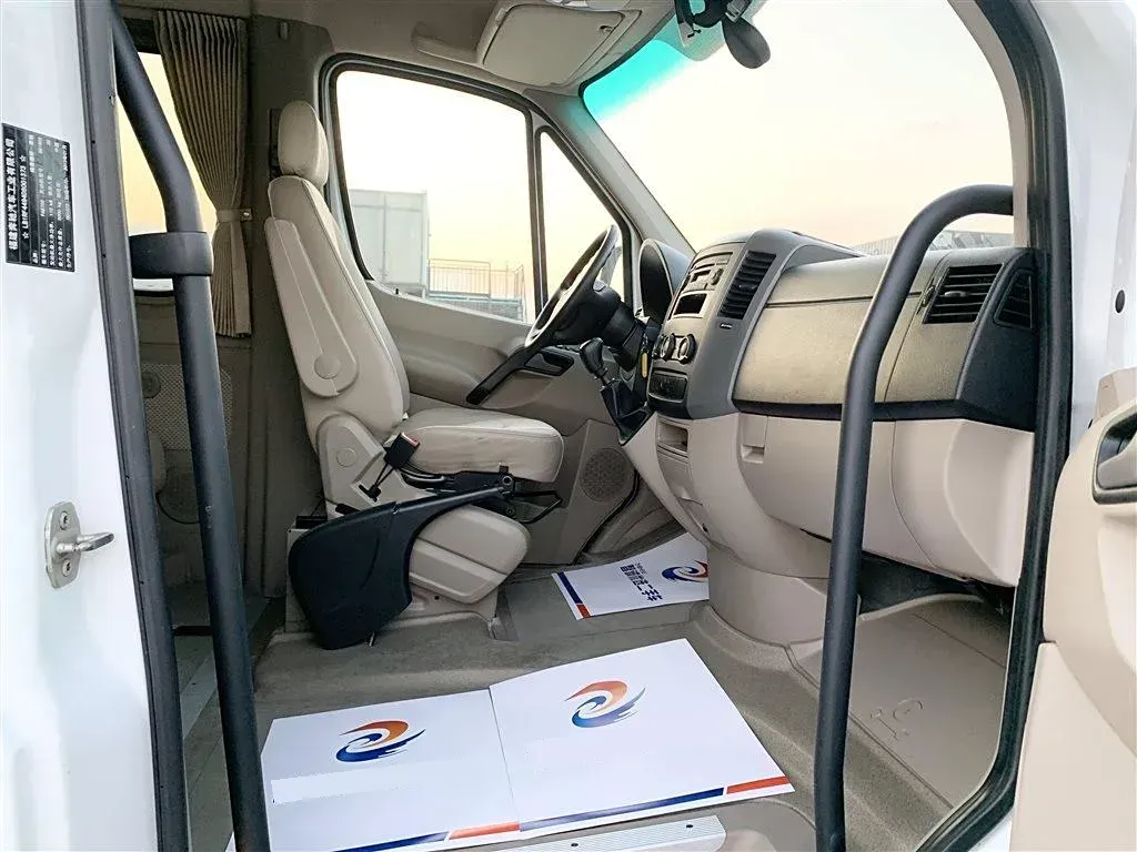 2012 Mercedes-Benz Sprinter 2.1T 150HP L4 6MT,autocango,china used car exporter,china ev exporter,chinese used car exporter,chinese used ev exporter