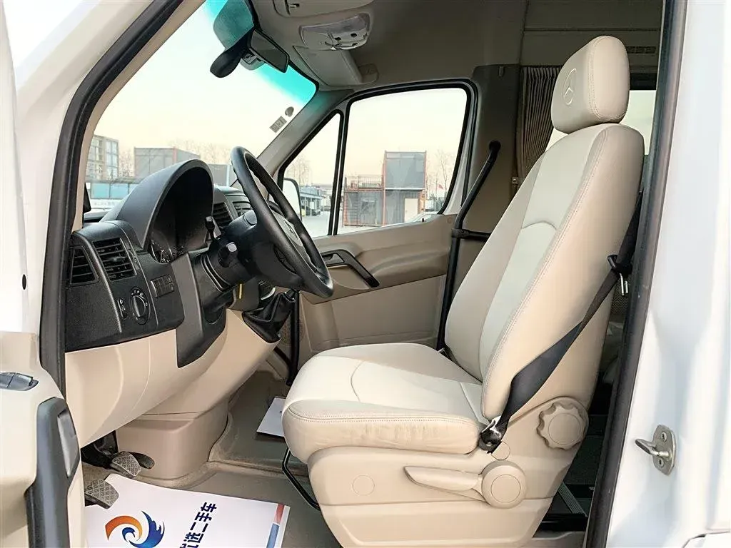 2012 Mercedes-Benz Sprinter 2.1T 150HP L4 6MT,autocango,china used car exporter,china ev exporter,chinese used car exporter,chinese used ev exporter