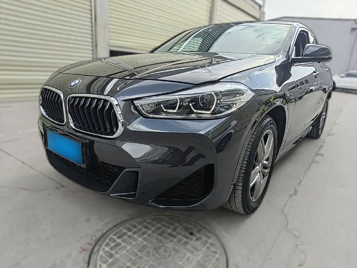 2021 BMW X2 2.0T 192HP L4 8AT