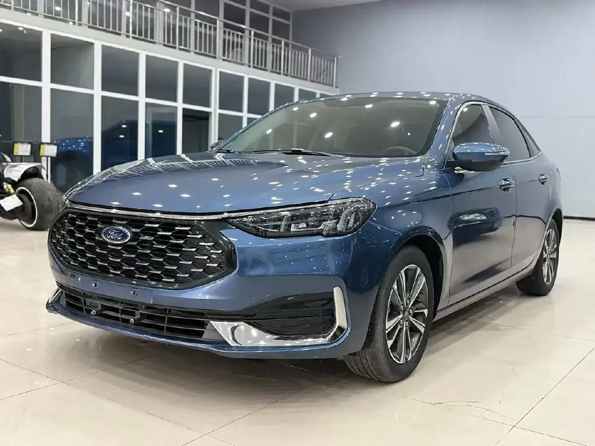 2021 Ford Escort 1.5L 122HP L3 6AT