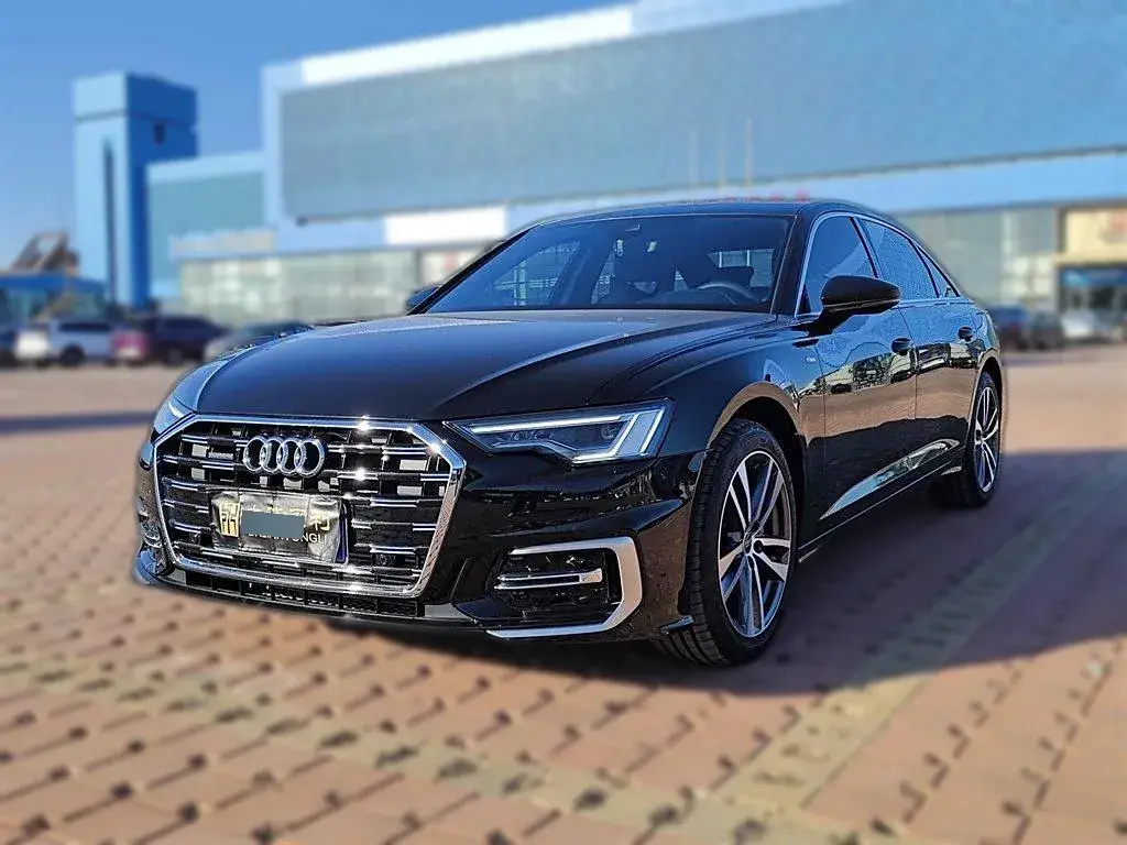 2024 Audi A6L 2.0T 190HP L4 7DCT