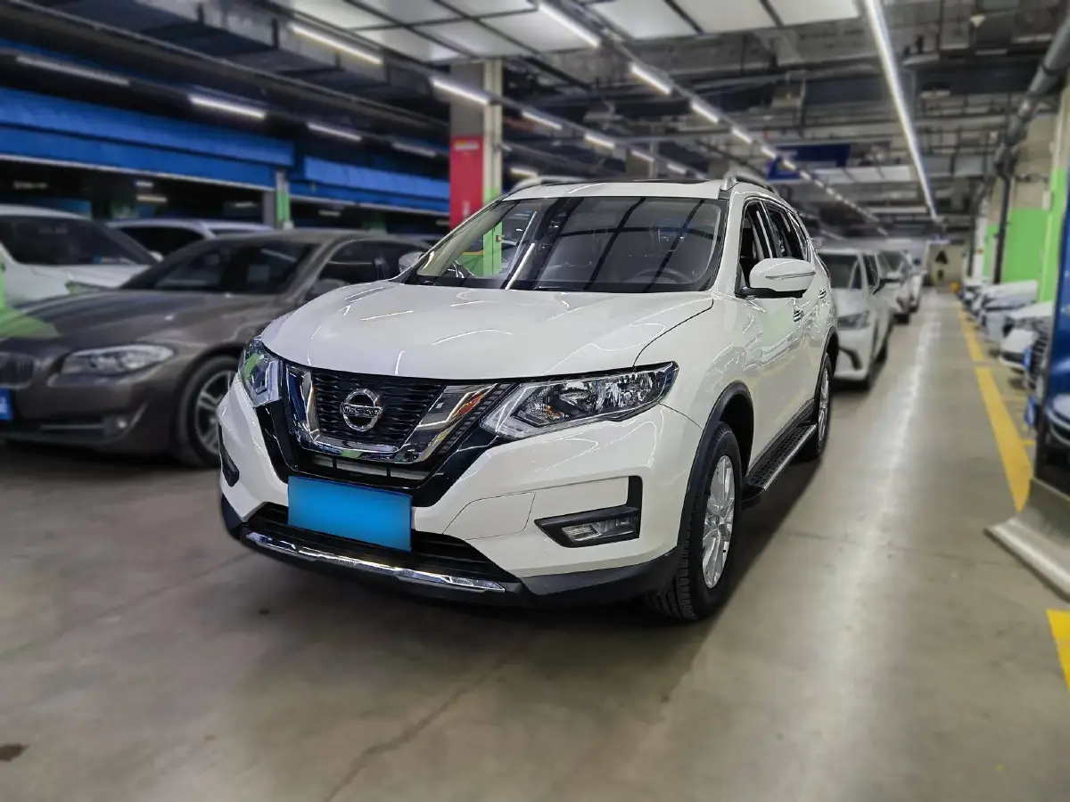 2020 Nissan X-Trail 2.0L 154HP L4 CVT