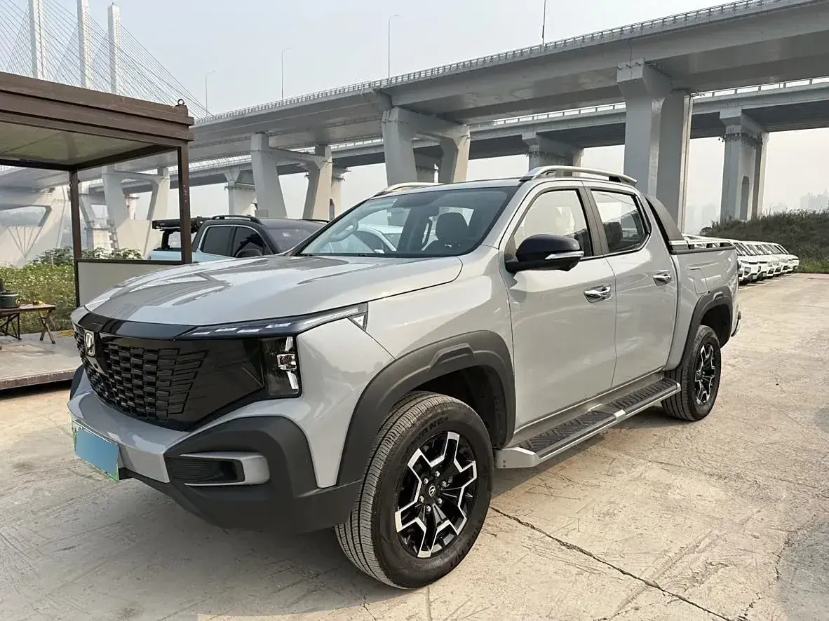 2024 ChangAn Hunter 2.0T 190HP L4 REEV 31.18KWH