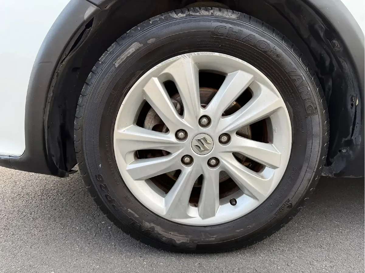 2013 Suzuki SX4 1.6L 109HP L4 4AT,autocango,china used car exporter,china ev exporter,chinese used car exporter,chinese used ev exporter