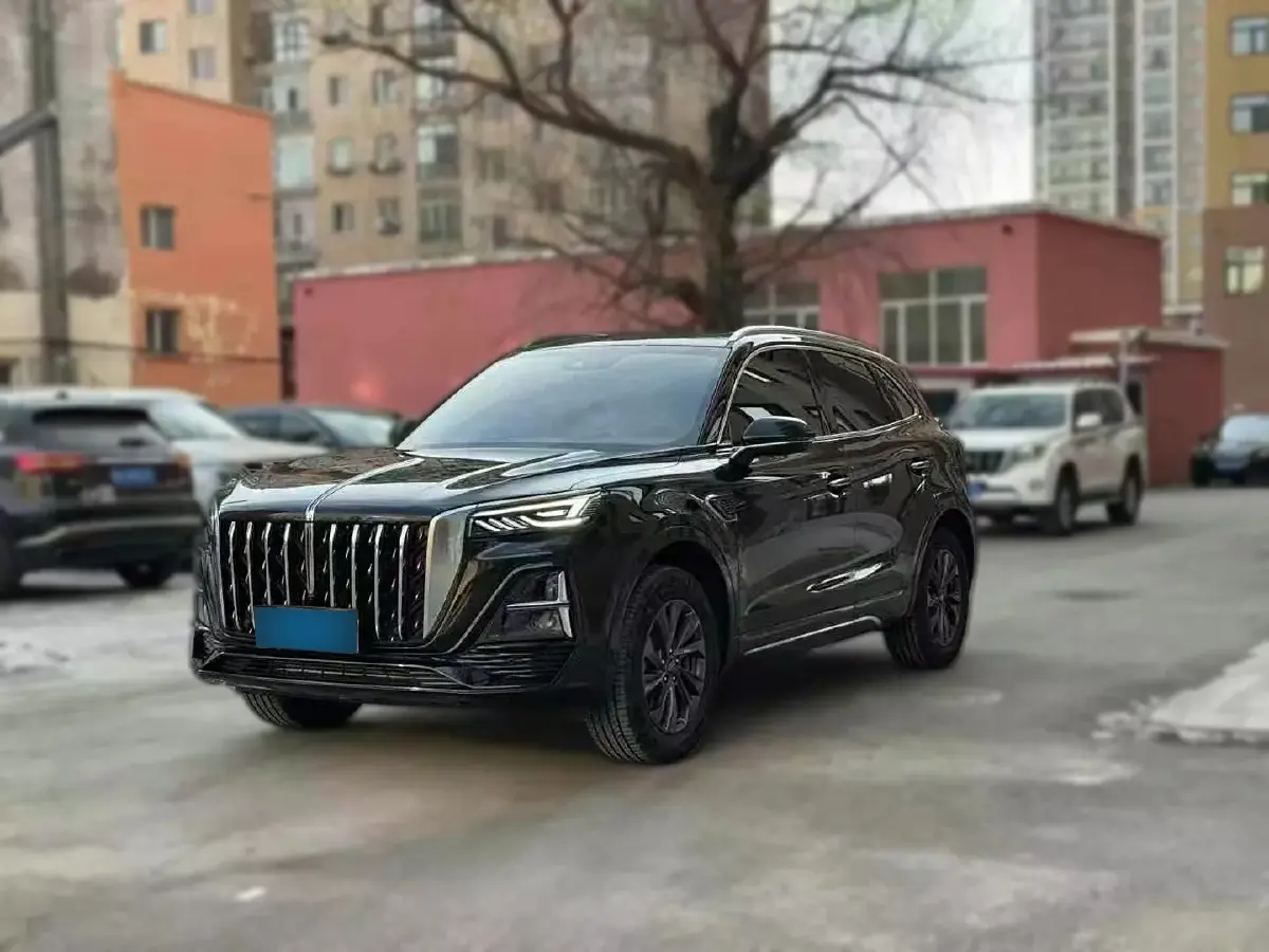 2023 HongQi HS5 2.0T 252HP L4 8AT