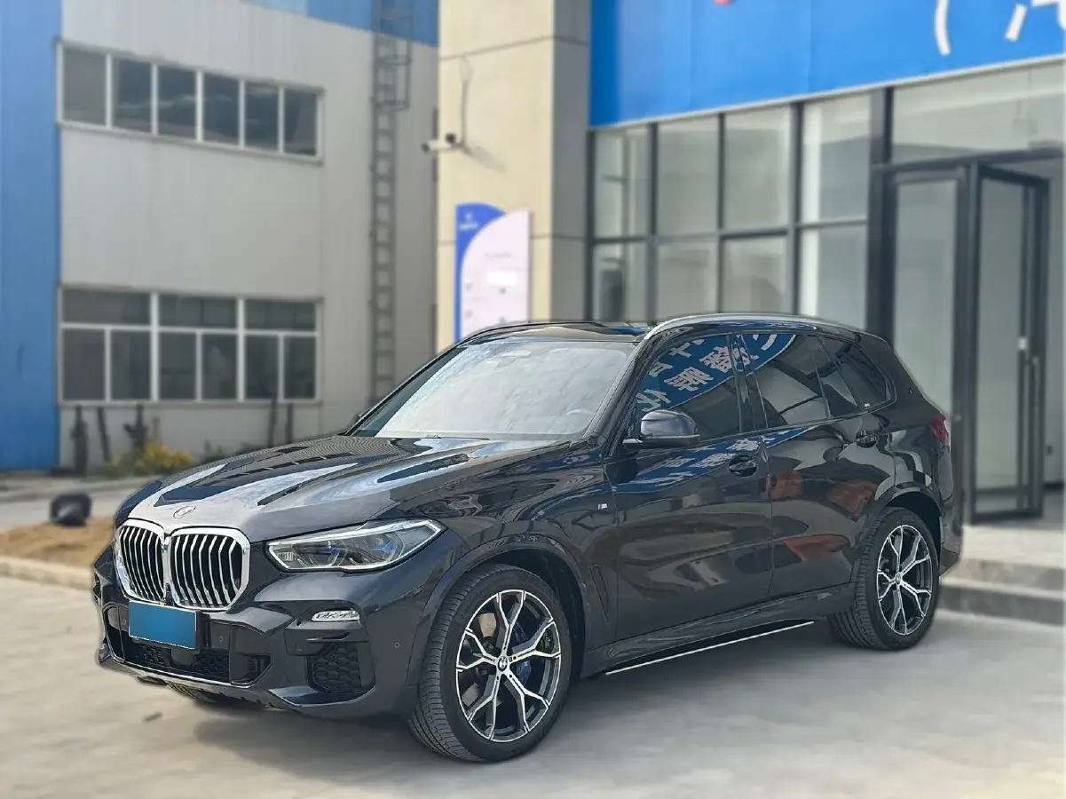 2021 BMW X5 3.0T 340HP L6 8AT