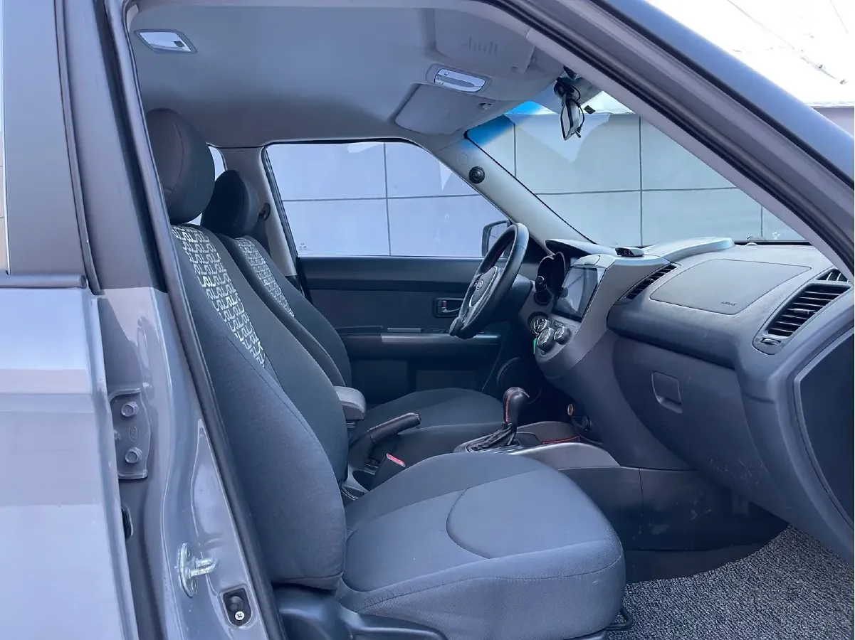 2012 Kia Soul 1.6L 123HP L4 4AT,autocango,china used car exporter,china ev exporter,chinese used car exporter,chinese used ev exporter