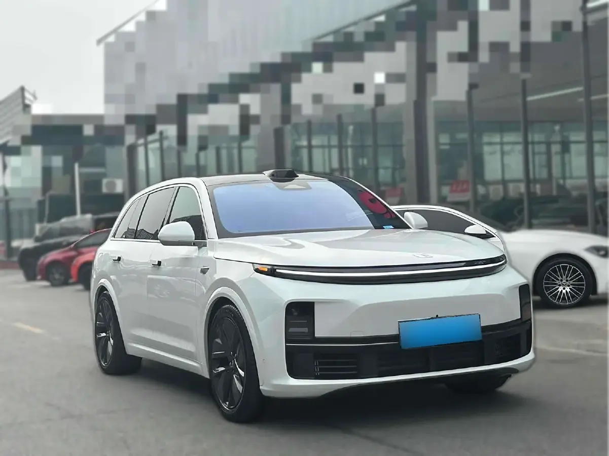 2024 Li L7 Range Extended 154HP REEV 42.8KWH