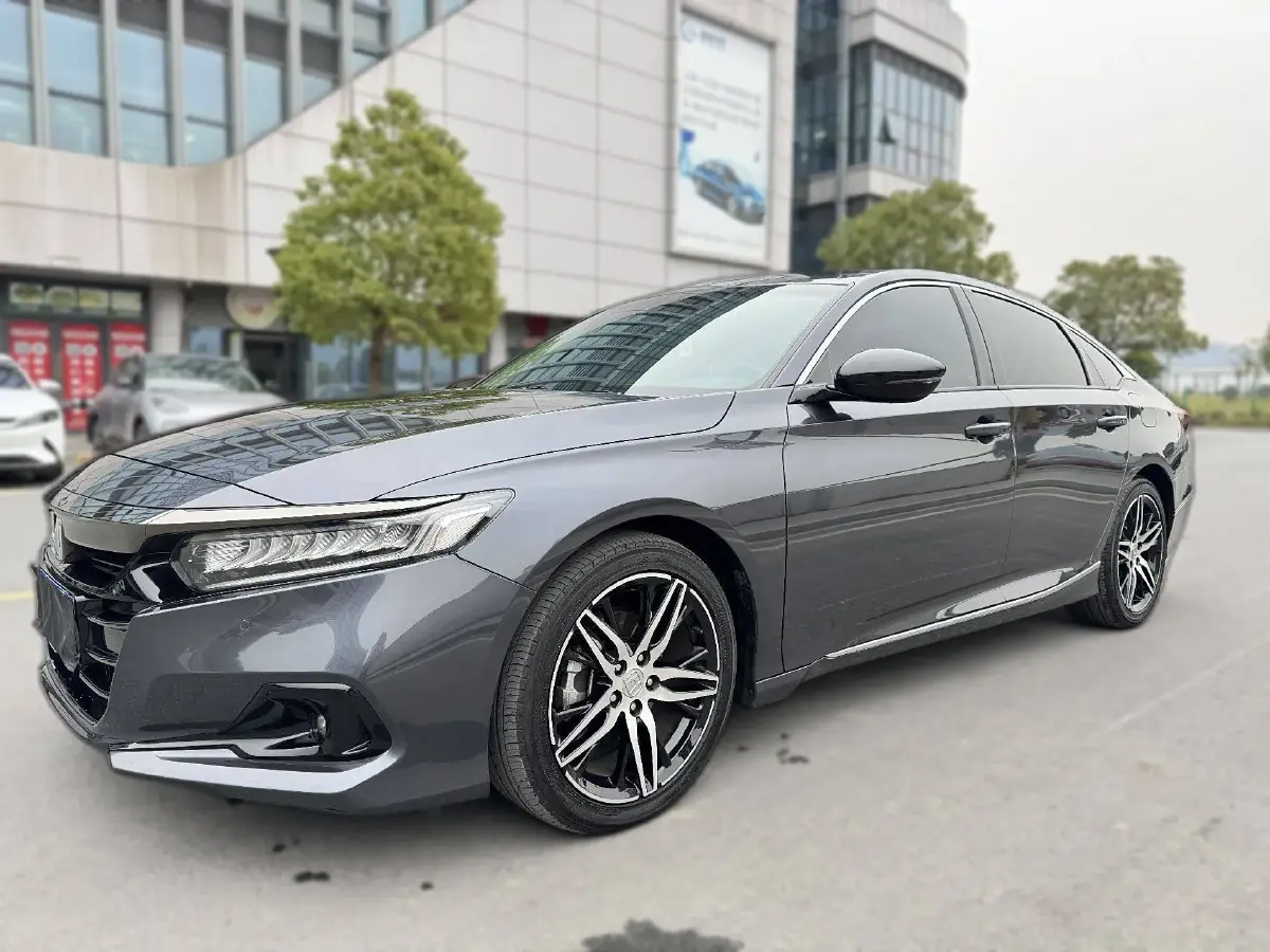 2022 Honda Accord 1.5T 194HP L4 CVT