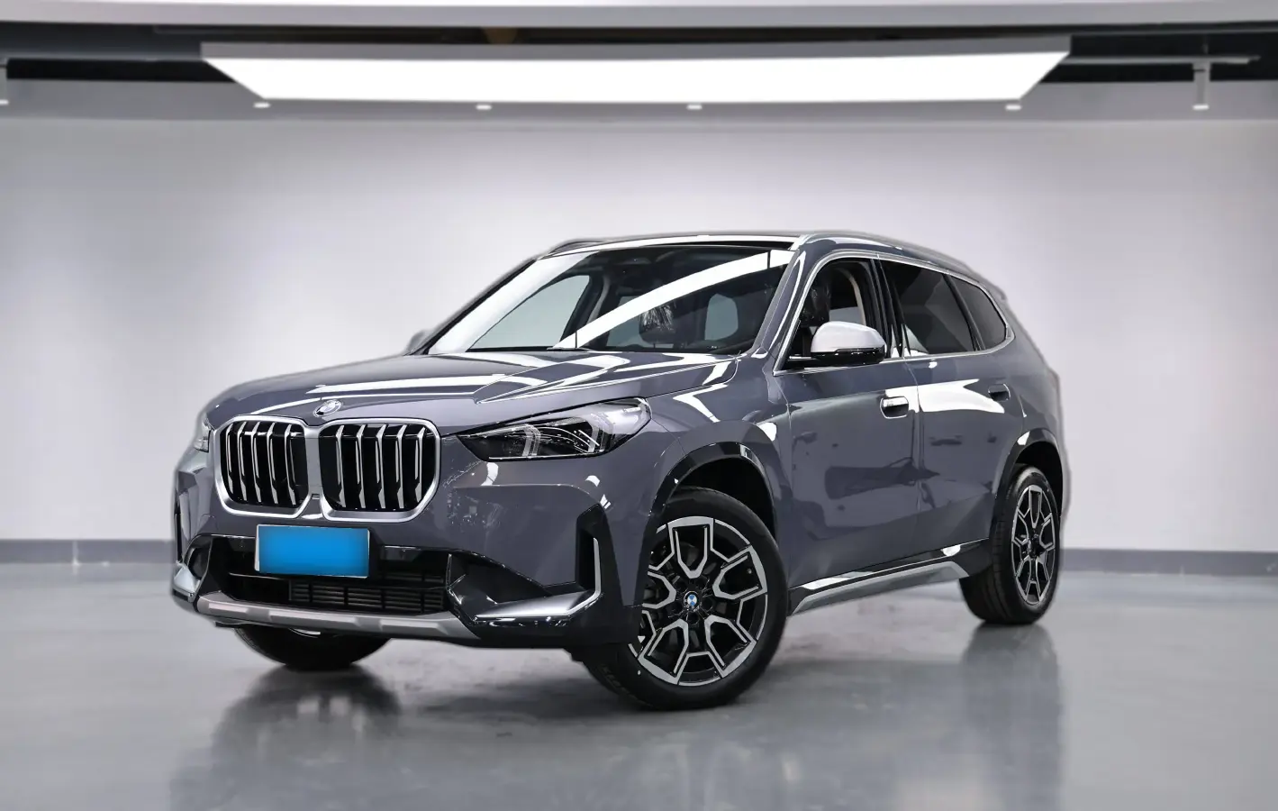 2023 BMW X1 2.0T 204HP L4 7DCT