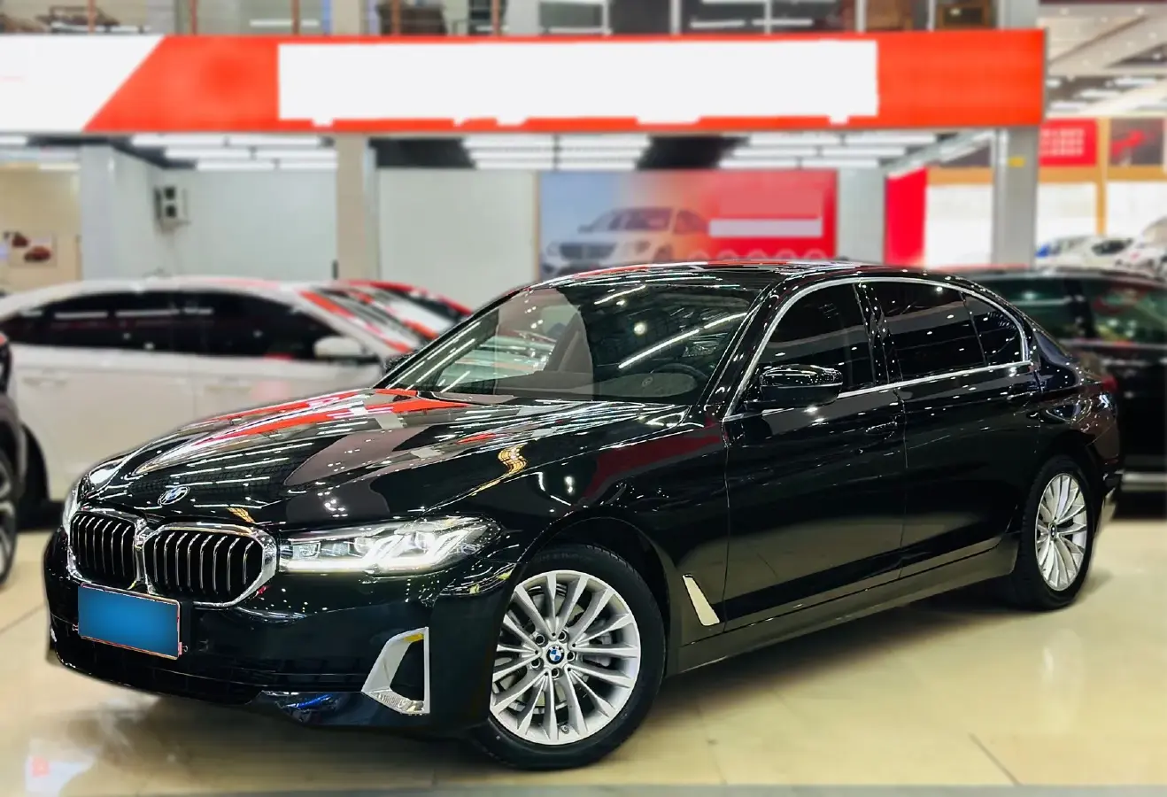 2021 BMW 5 Series 2.0T 184HP L4 8AT