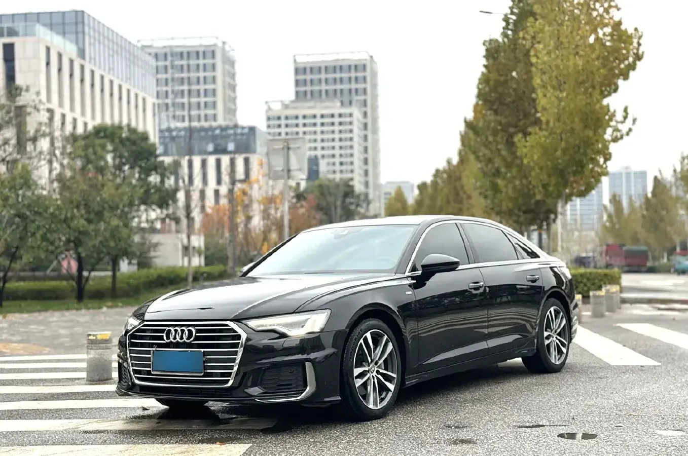 2021 Audi A6L 2.0T 190HP L4 7DCT