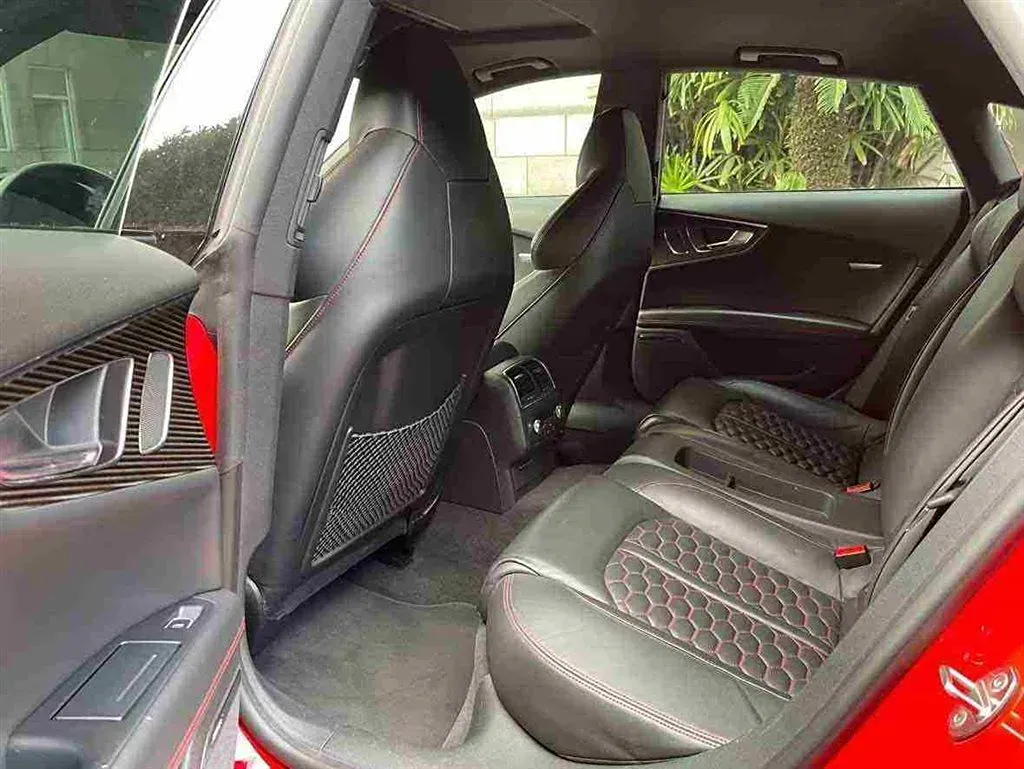 2014 Audi RS 7 4.0T 560HP V8 8AT,autocango,china used car exporter,china ev exporter,chinese used car exporter,chinese used ev exporter