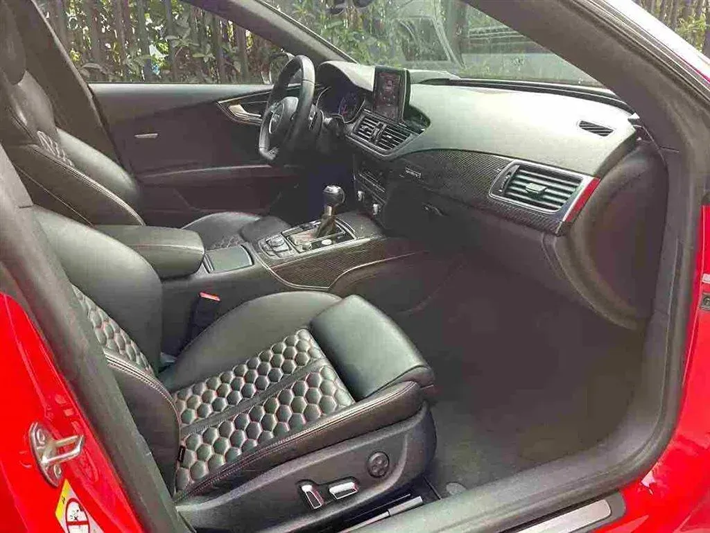 2014 Audi RS 7 4.0T 560HP V8 8AT,autocango,china used car exporter,china ev exporter,chinese used car exporter,chinese used ev exporter