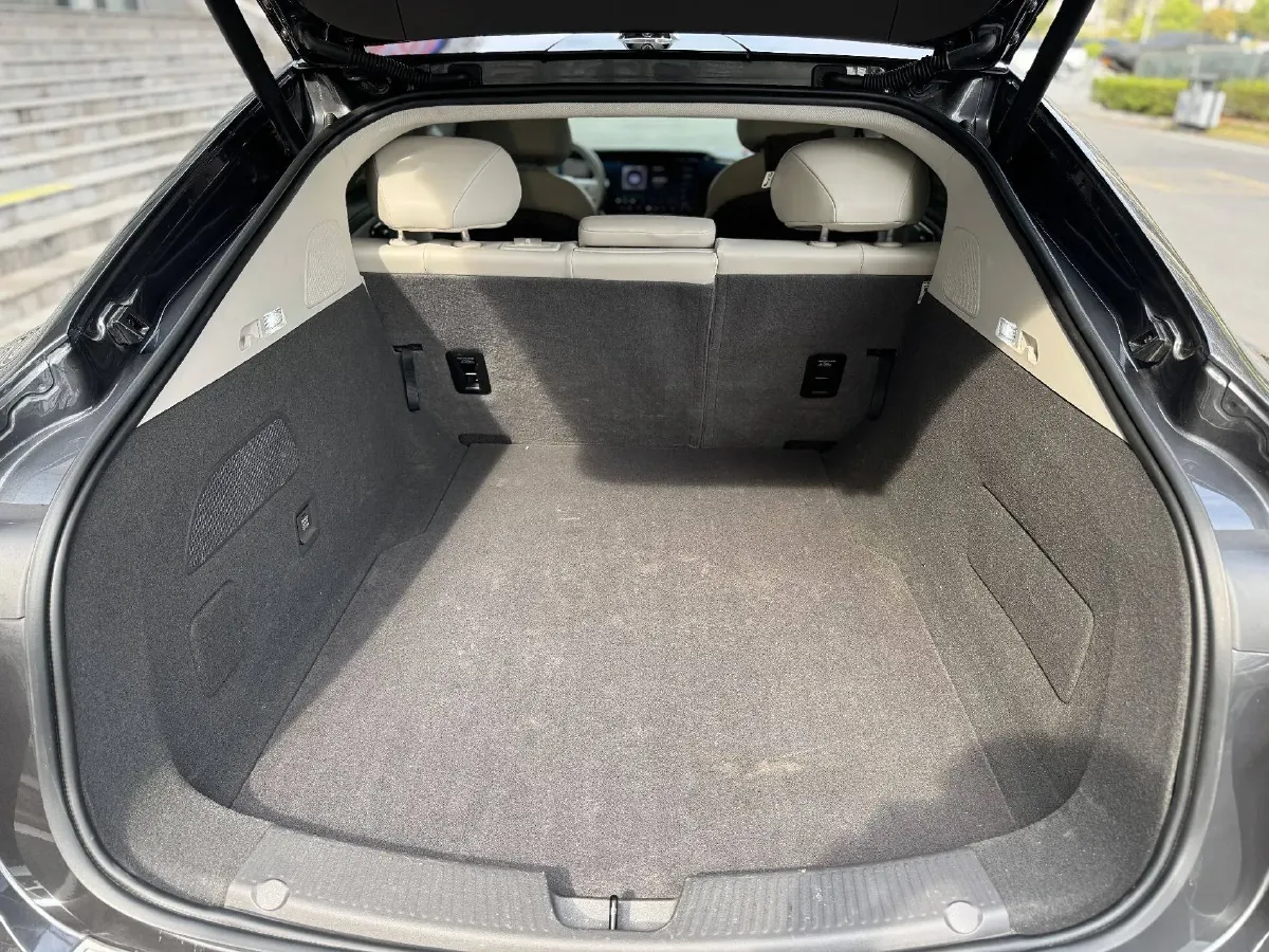 2023 Rising Auto F7 BEV 90KWH,autocango,china used car exporter,china ev exporter,chinese used car exporter,chinese used ev exporter