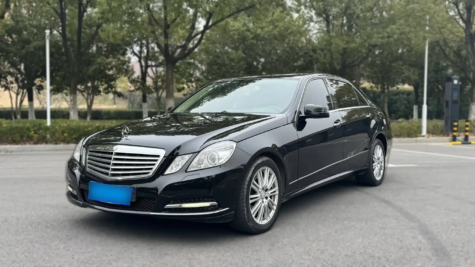 2011 Mercedes-Benz E Class 3.0L 245HP V6 7AT