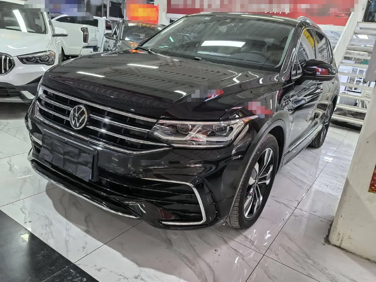 2022 Volkswagen Tiguan L 2.0T 186HP L4 7DCT