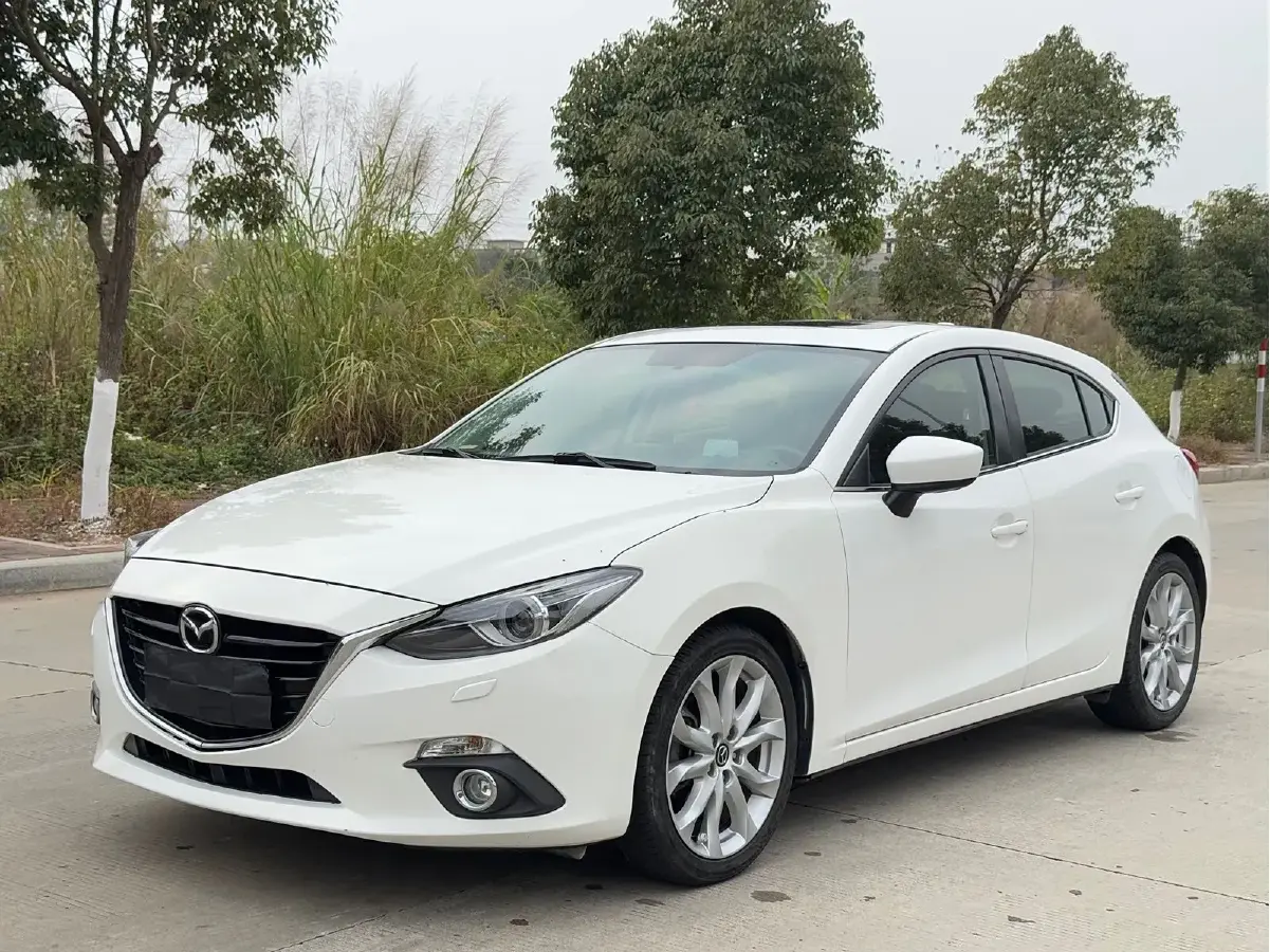 2014 Mazda 3 Axela 2.0L 158HP L4 6AT