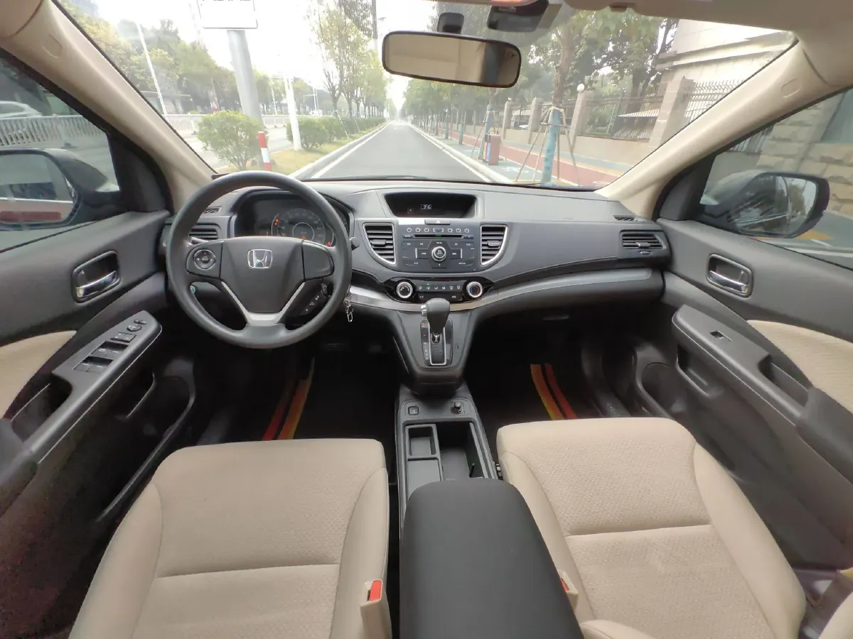 2016 Honda CR-V 2.0L 155HP L4 CVT,autocango,china used car exporter,china ev exporter,chinese used car exporter,chinese used ev exporter