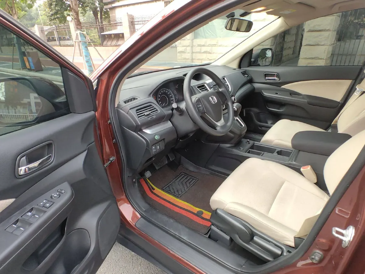 2016 Honda CR-V 2.0L 155HP L4 CVT,autocango,china used car exporter,china ev exporter,chinese used car exporter,chinese used ev exporter