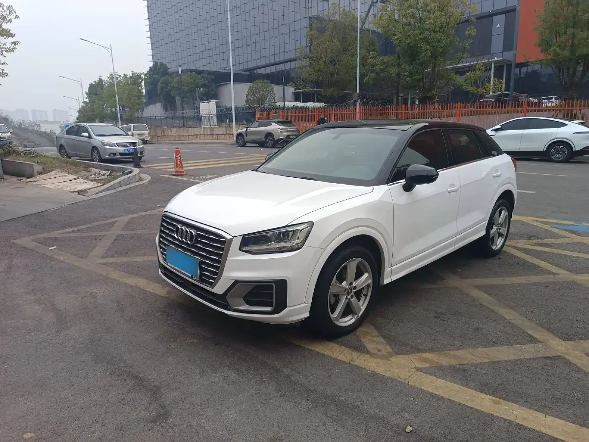 2020 Audi Q2L 1.4T 150HP L4 7DCT