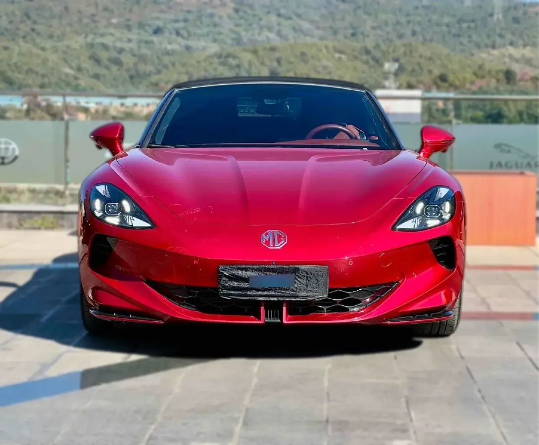 2024 MG Cyberster BEV 64KWH