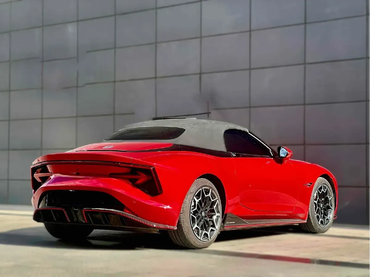 2024 MG Cyberster BEV 64KWH,autocango,china used car exporter,china ev exporter,chinese used car exporter,chinese used ev exporter