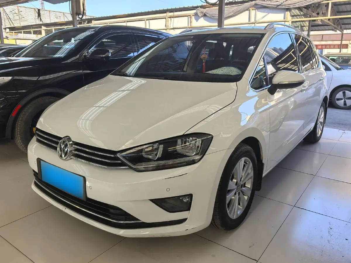2018 Volkswagen Golf Sportsvan 1.4T 131HP L4 7DCT