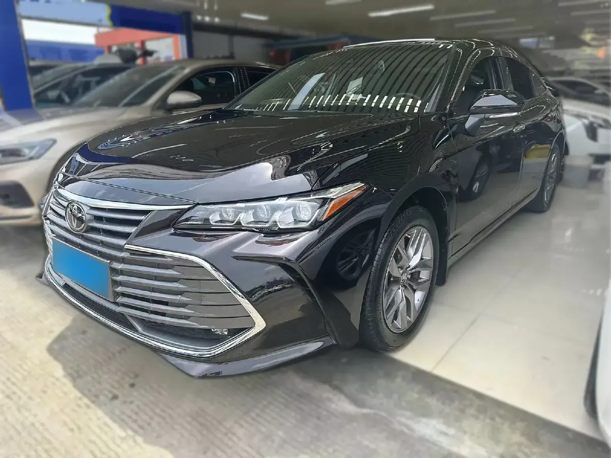 2019 Toyota Avalon 2.0L 178HP L4 CVT