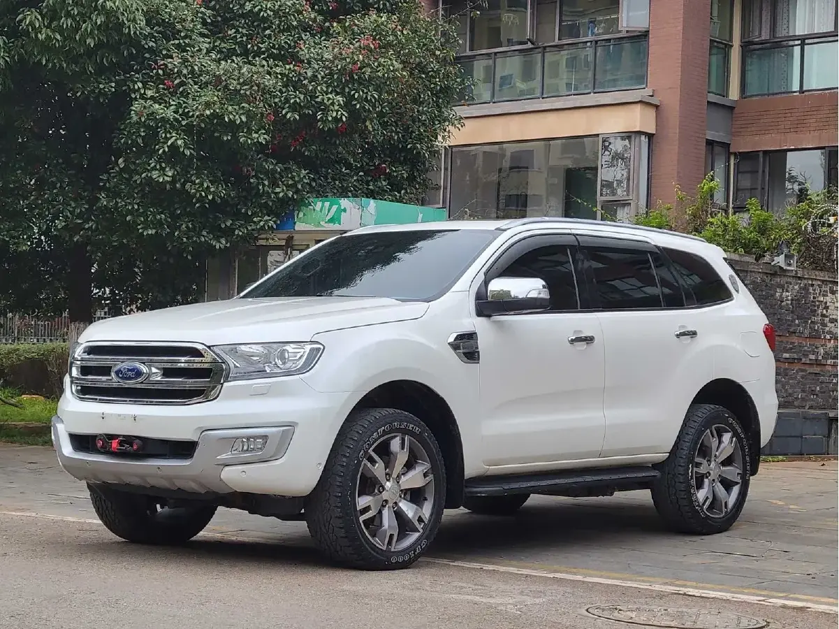 2017 Ford Everest 2.0T 245HP L4 6AT