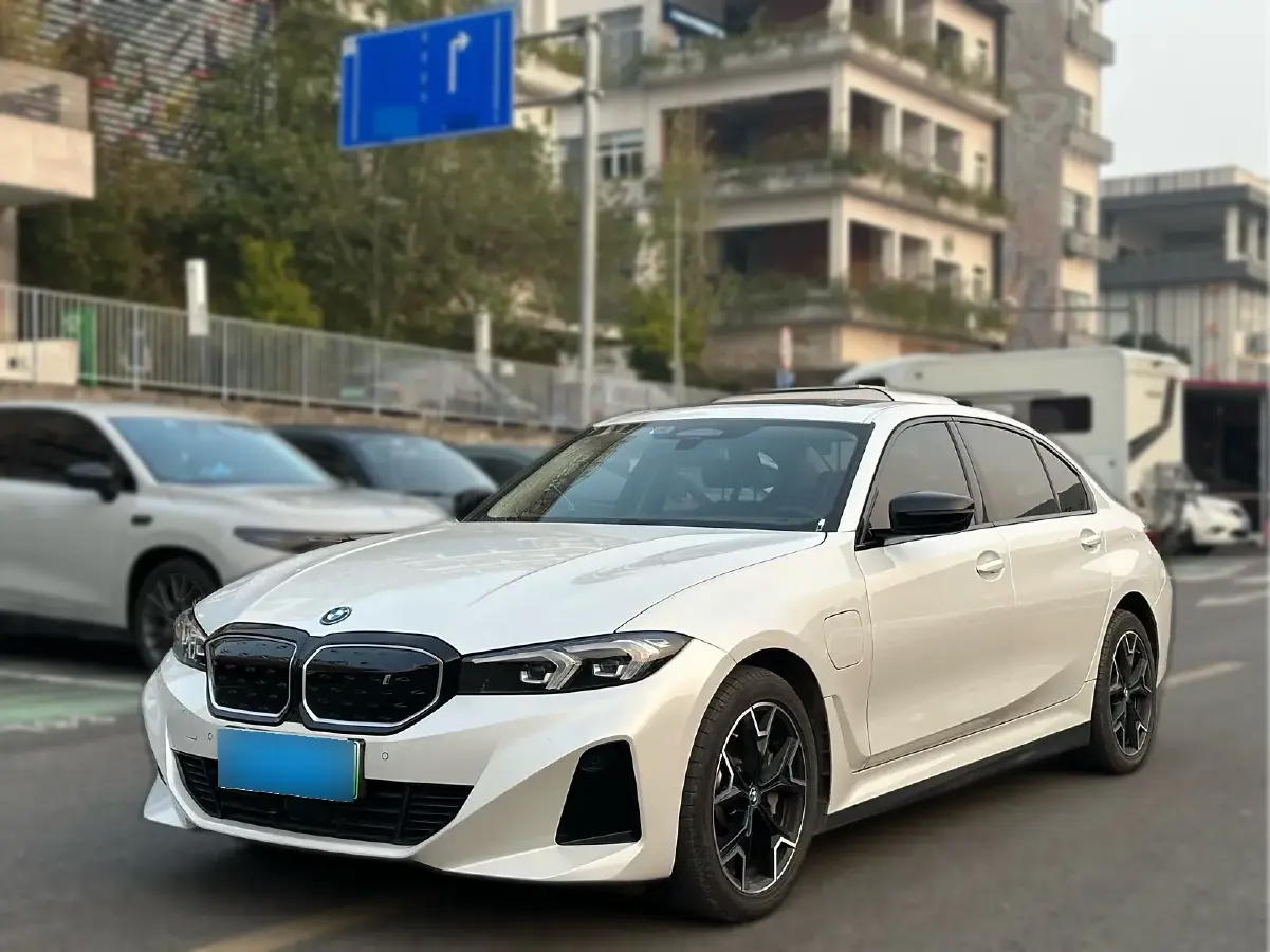 2023 BMW i3 BEV 79.05KWH