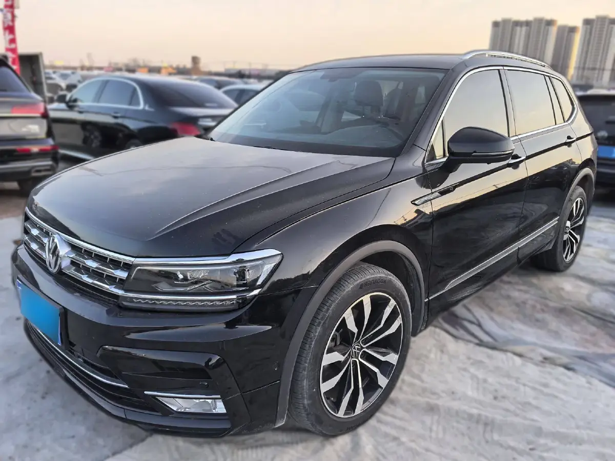 2021 Volkswagen Tiguan L 2.0T 186HP L4 7DCT