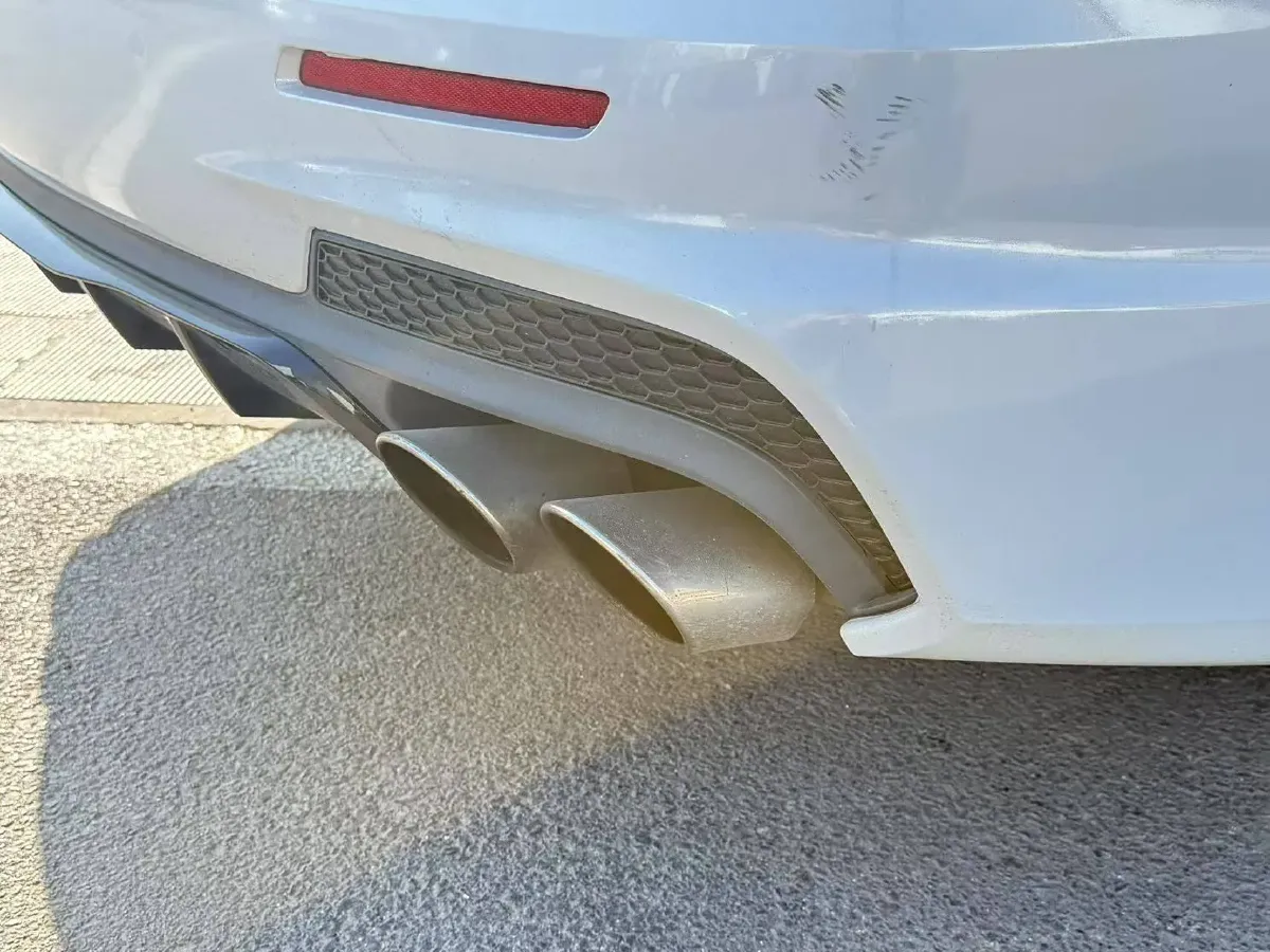 2013 Maserati Quattroporte 3.0T 330HP V6 8AT,autocango,china used car exporter,china ev exporter,chinese used car exporter,chinese used ev exporter