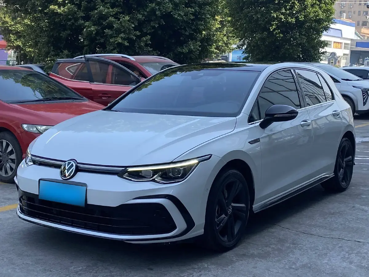 2021 Volkswagen Golf 1.4T 150HP L4 7DCT