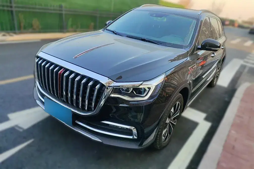 2021 HongQi HS7 2.0T 252HP L4 7DCT