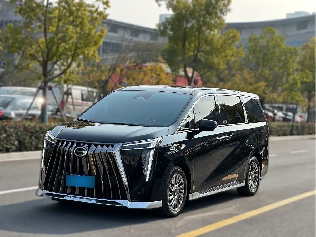 2023 GAC Trumpchi M8 2.0T 252HP L4 8AT