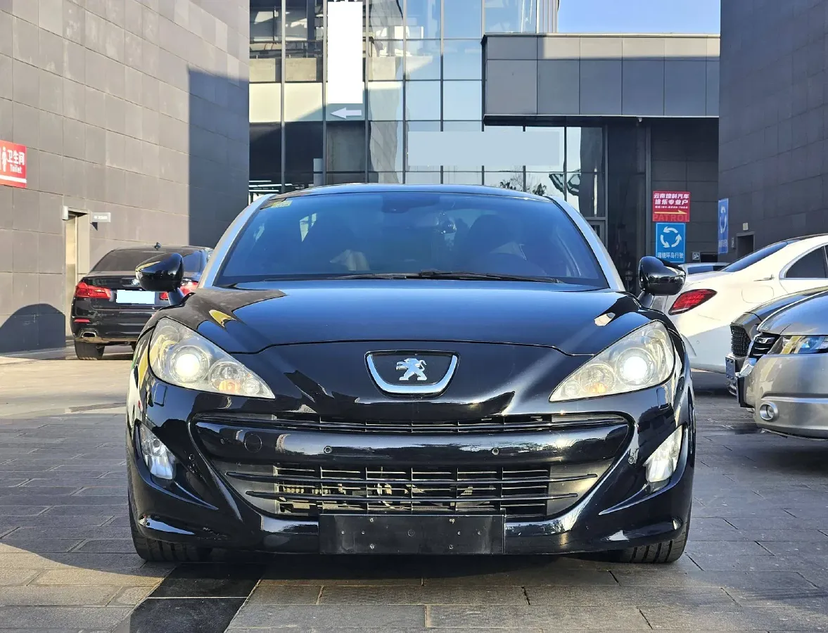 2011 Peugeot RCZ 1.6T 156HP L4 6AT,autocango,china used car exporter,china ev exporter,chinese used car exporter,chinese used ev exporter