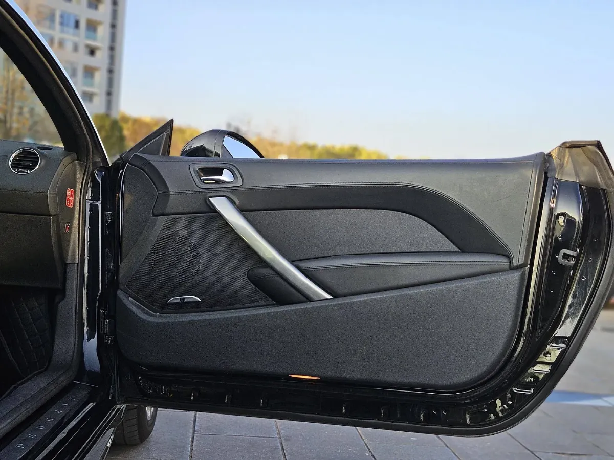 2011 Peugeot RCZ 1.6T 156HP L4 6AT,autocango,china used car exporter,china ev exporter,chinese used car exporter,chinese used ev exporter