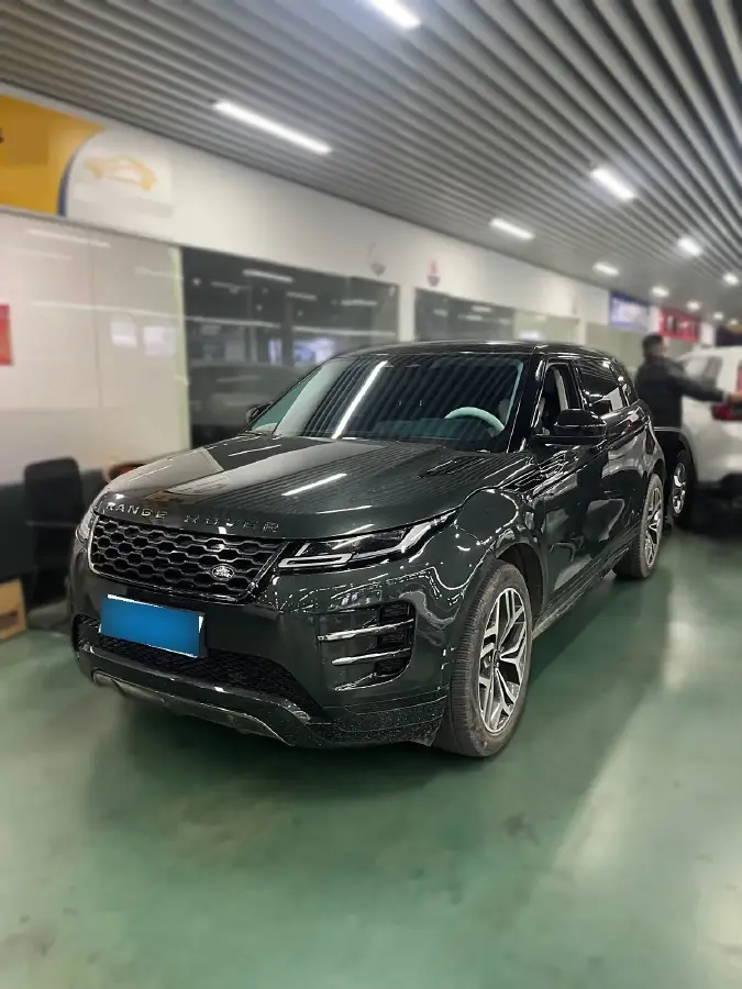 2022 Land Rover Range Rover Evoque 2.0T 249HP L4 9AT
