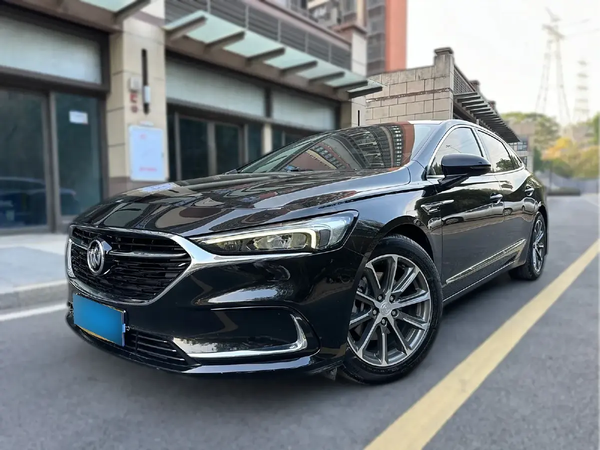 2020 Buick Larcosse 2.0T 237HP L4 9AT