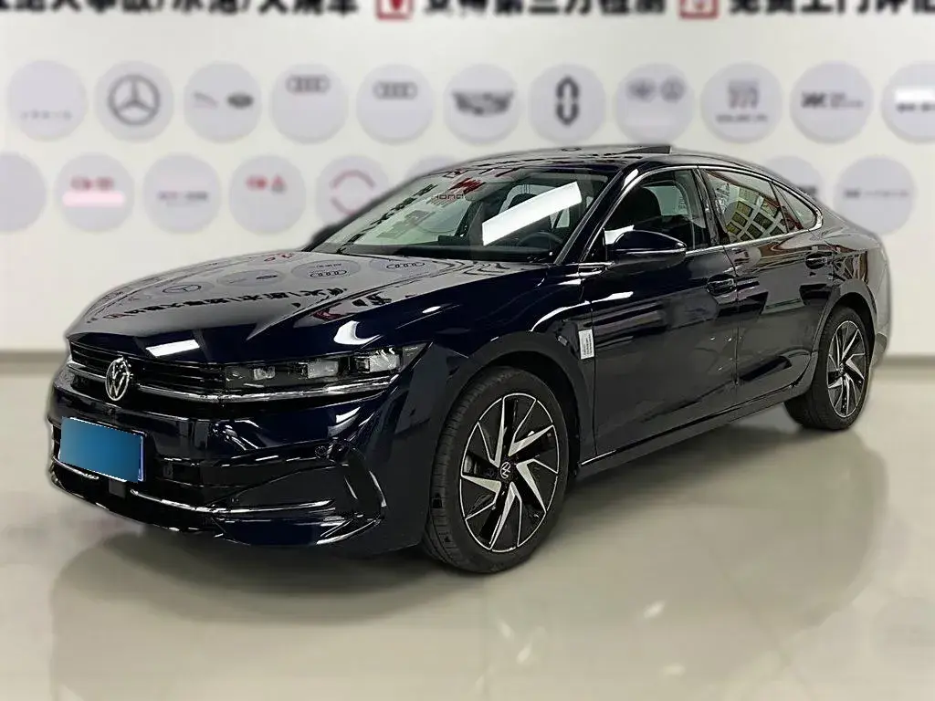 2024 Volkswagen Magotan 2.0T 220HP L4 7DCT