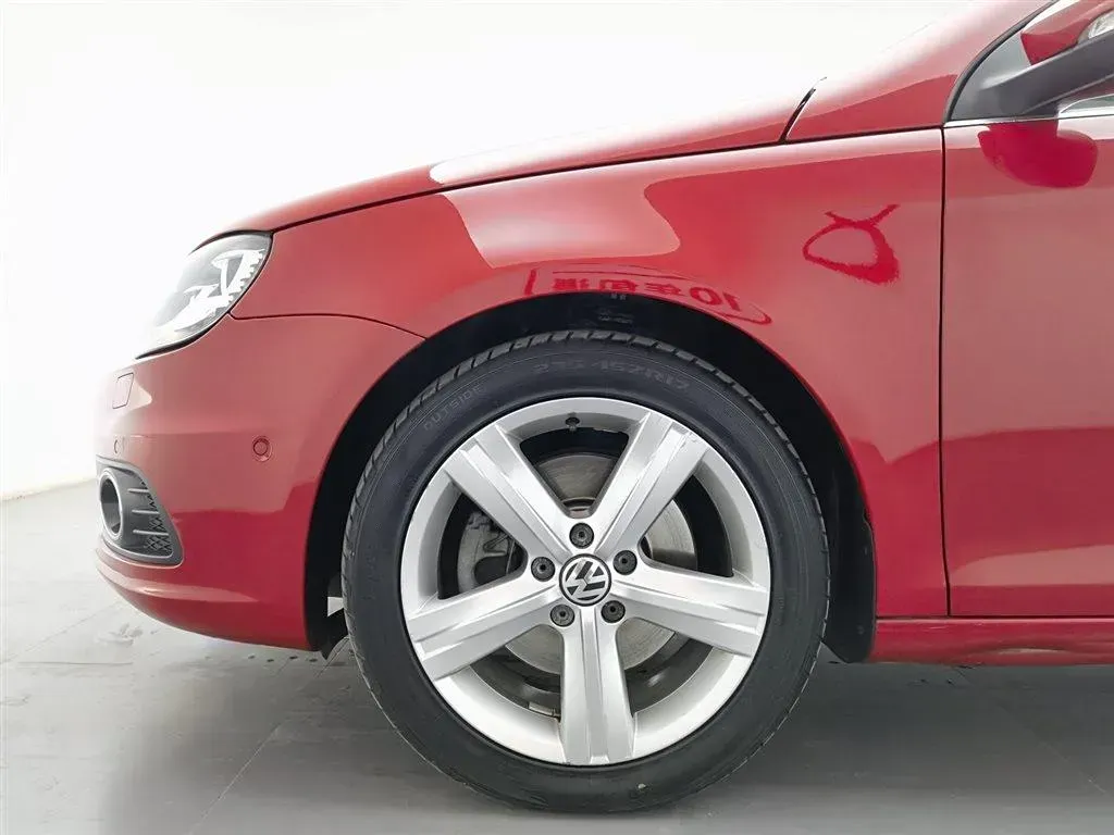 2011 Volkswagen Eos 2.0T 211HP L4 6DCT,autocango,china used car exporter,china ev exporter,chinese used car exporter,chinese used ev exporter